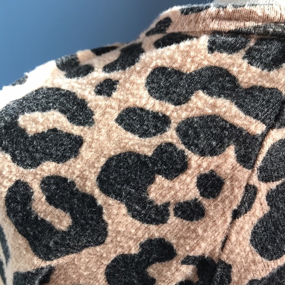 Buffalo David Bitton leopard print crew neck long sleeves sweatshirt top size S - Picture 7 of 11